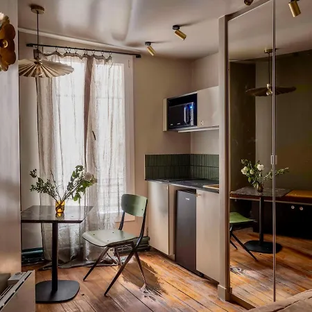Lovely In The Heart Of Montmartre Apartment Paris